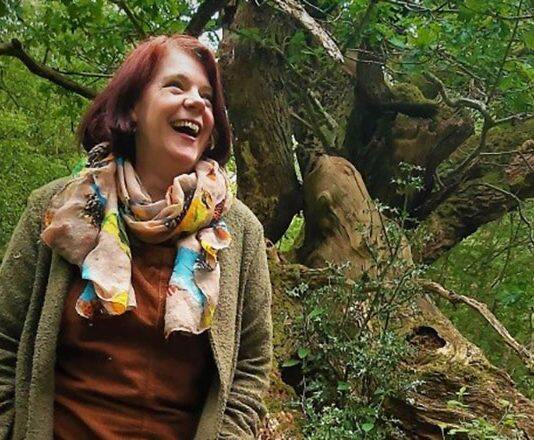 fonder – Suzie’s mission to reconnect the art community during Covid-19