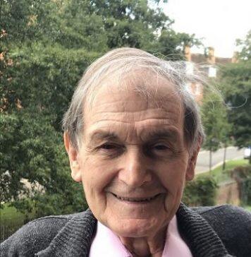 Oxford Mathematician Roger Penrose jointly wins the Nobel Prize in Physics
