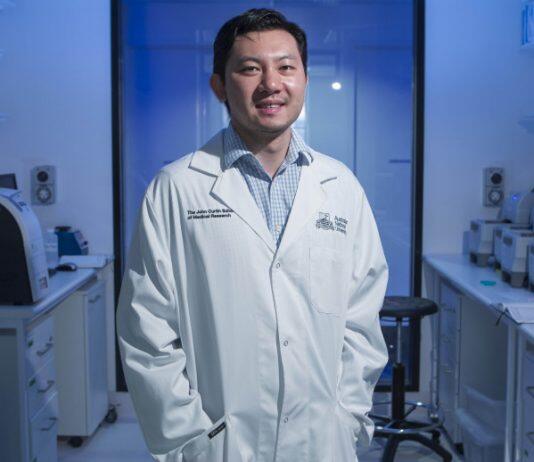 Disease researcher’s quest for ‘magic bullet’ wins award