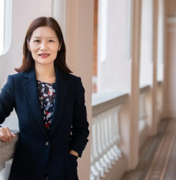 HKU Echo Wen Wan named among MSI’s top marketing academics