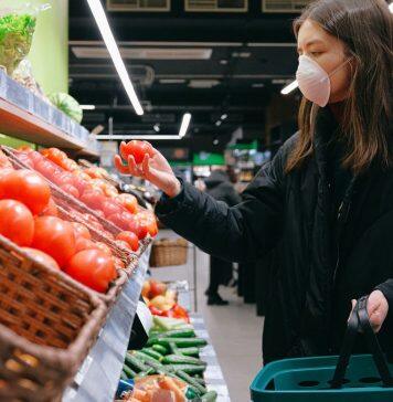 UCLA-led research proposes strategies to control pandemic with fewer restrictions on the economy