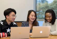 Foster MSCM Ranks at the Top in QS World University Rankings