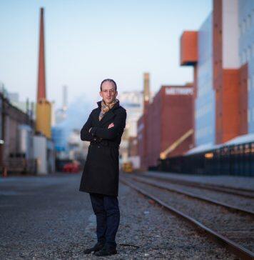 “Futurizing” undergraduate teaching