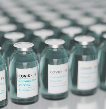 Significant drop in Australians who will get COVID jab