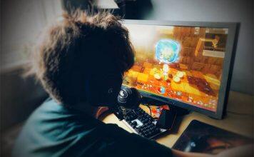 Boys who play video games have lower depression risk