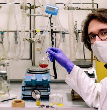 A new dye shakes up solar cells