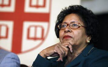 Ruth Simmons to deliver principal address at Harvard celebration for Class of 2021