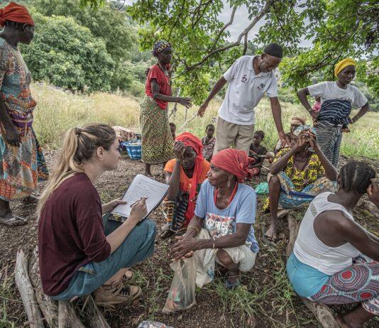 How industrialized life remodels the microbiome