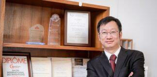 HKU honours outstanding academics at Excellence Awards Presentation Ceremony for 2020