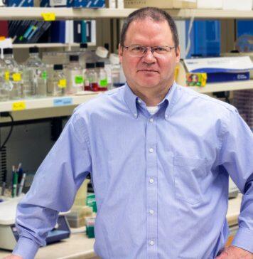 University of Alberta lab reveals how a much-needed oral antiviral drug confuses the replication machinery of SARS-CoV-2