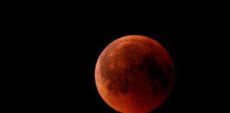 Super blood moon to get the heart pumping