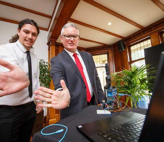 Ministry of Education announces support for Pūhoro STEM Academy