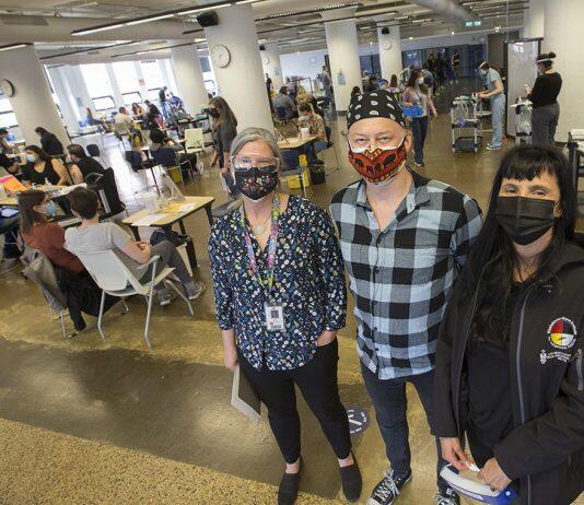 University of Toronto’s Dalla Lana School of Public Health provides culturally safe vaccinations for Indigenous Peoples