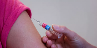 Vaccination reduces the risk of severe COVID-19 infection