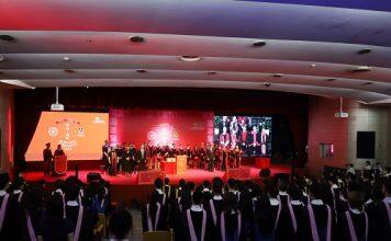 Celebrating the first graduating class of The University of Waikato in China