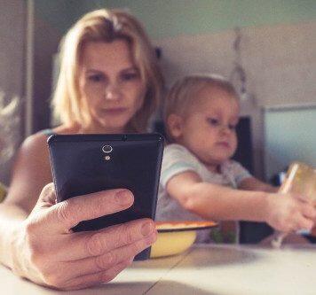 Bristol report calls for action to tackle the digital divide as research during COVID-19 lockdown exposes digital inequality