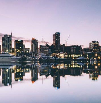 New Zealand government takes a calculated risk to relax Auckland’s lockdown while new cases continue to appear
