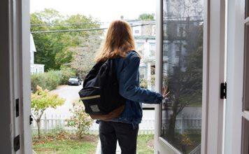 Study finds foster care should extend to age of 21