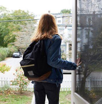 Study finds foster care should extend to age of 21