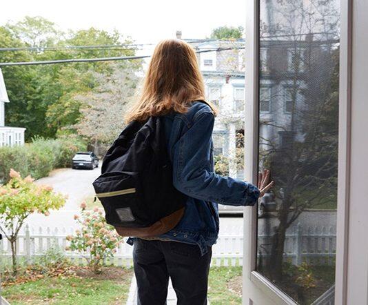 Study finds foster care should extend to age of 21