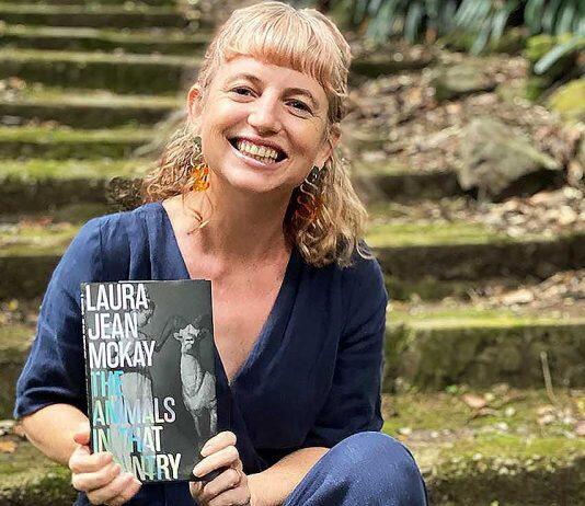 Massey novelist wins prestigious award