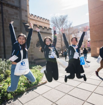 The University of Melbourne welcomes plan to return international students to campus