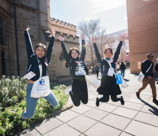The University of Melbourne welcomes plan to return international students to campus