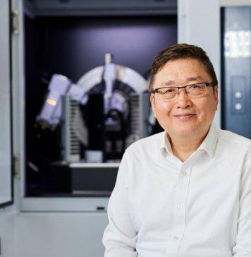 University experts take top honours in science excellence