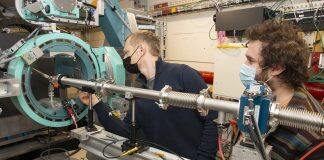 X-ray technique offers new view inside active batteries