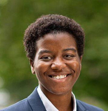 Senior Julia Chaffers awarded Marshall Scholarship for graduate study in the UK