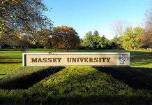 Massey University confirms COVID-19 vaccination policy