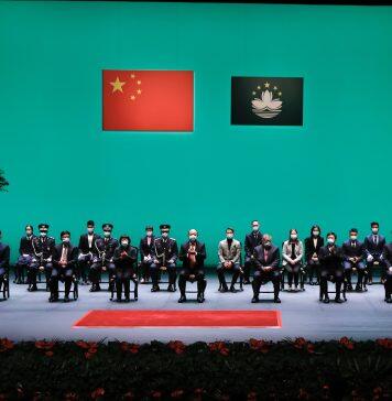 UM receives Medal of Merit from Macao SAR government