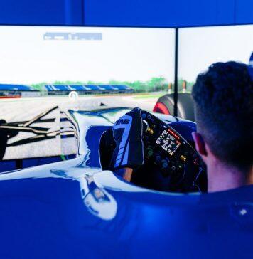 Hull electric racing team takes to the track for international competition