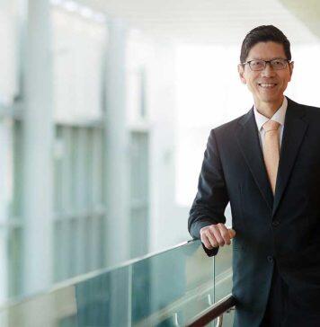 NUS University Professor Tan Chorh Chuan among three top recipients at National Day Awards