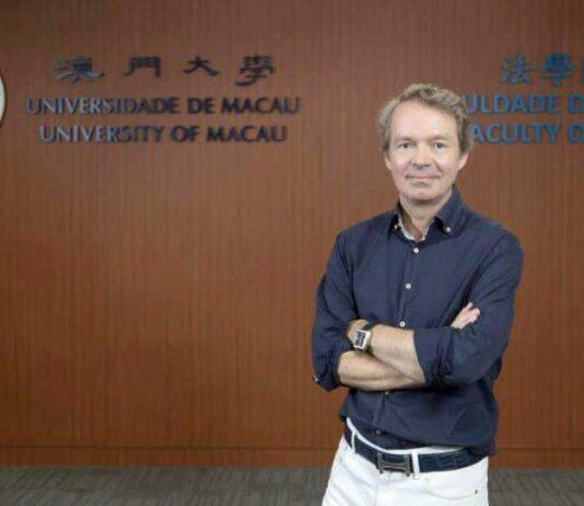 UM scholar publishes book on regulating artificial intelligence