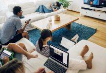 Using digital media to relax is related to lower-quality parenting