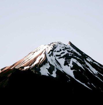 Research explores hazardous chemicals in volcanic ash