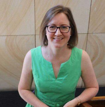 Newcastle physicist Dr Karen Livesey named a national STEM Superstar