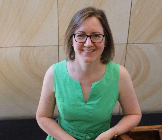 Newcastle physicist Dr Karen Livesey named a national STEM Superstar