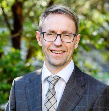 Dr Bloomfield appointed University of Auckland professor