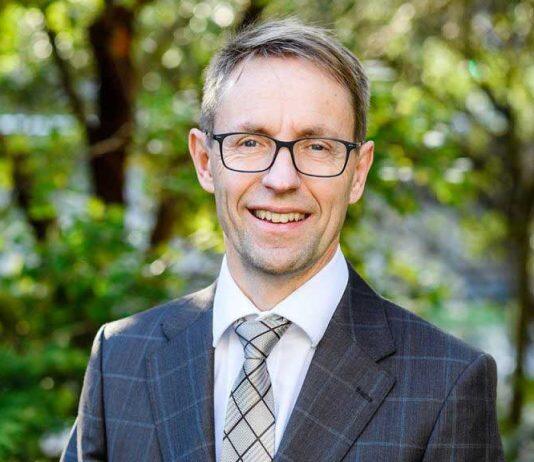 Dr Bloomfield appointed University of Auckland professor