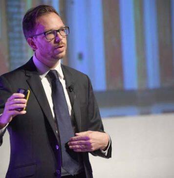 Flagship NIHR career development award for Liverpool public health researcher