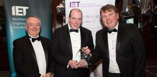 Professor Woods receives Engineering Excellence Award