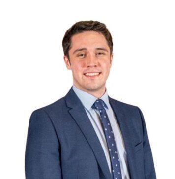 Chemistry PhD candidate Rob Ives announced as finalist in STEM for Britain Awards