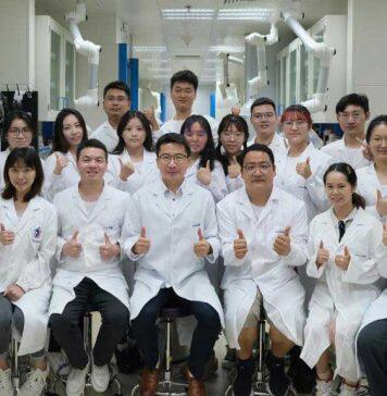 UM develops drug-loaded macrophage robot for treatment of acute pneumonia