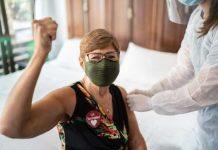 The power of peer-to-peer communication in the COVID-19 vaccine rollout: study