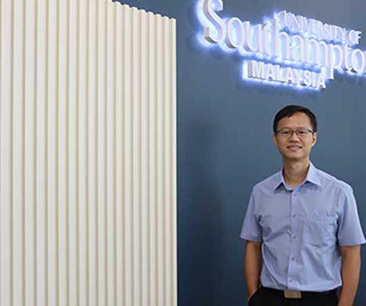 Wearable device to prevent dangerous dehydration