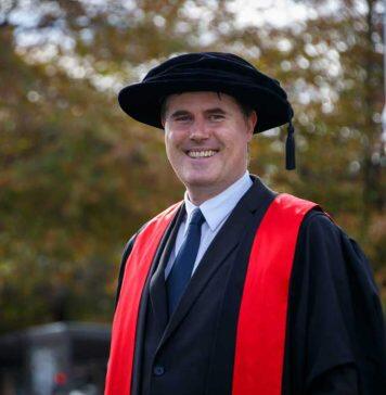 Technology reveals the hidden world of an endangered subantarctic penguin population