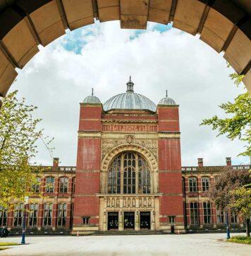 University of Birmingham rises seven places in global rankings