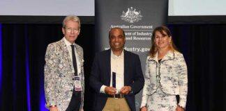 Two UNSW Sydney academics win Australian innovation awards